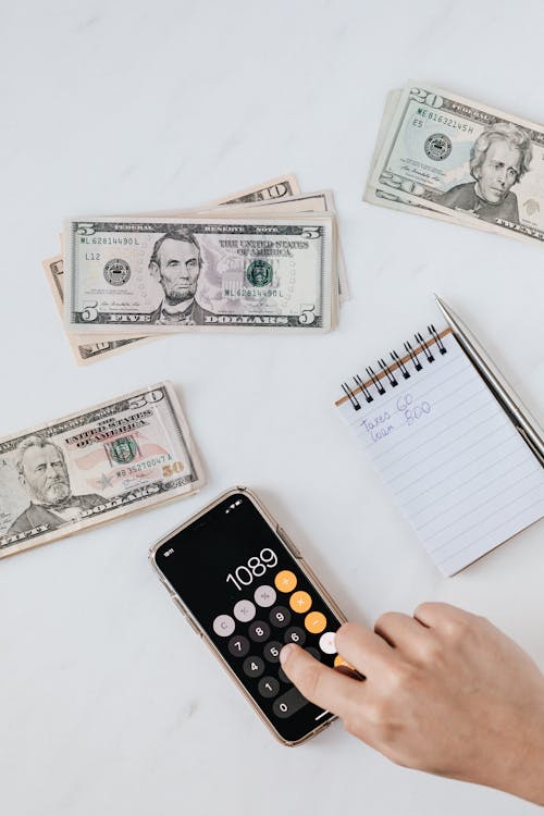 Travel Budgeting Tips: How to Manage Finances While Traveling travel budgeting tips